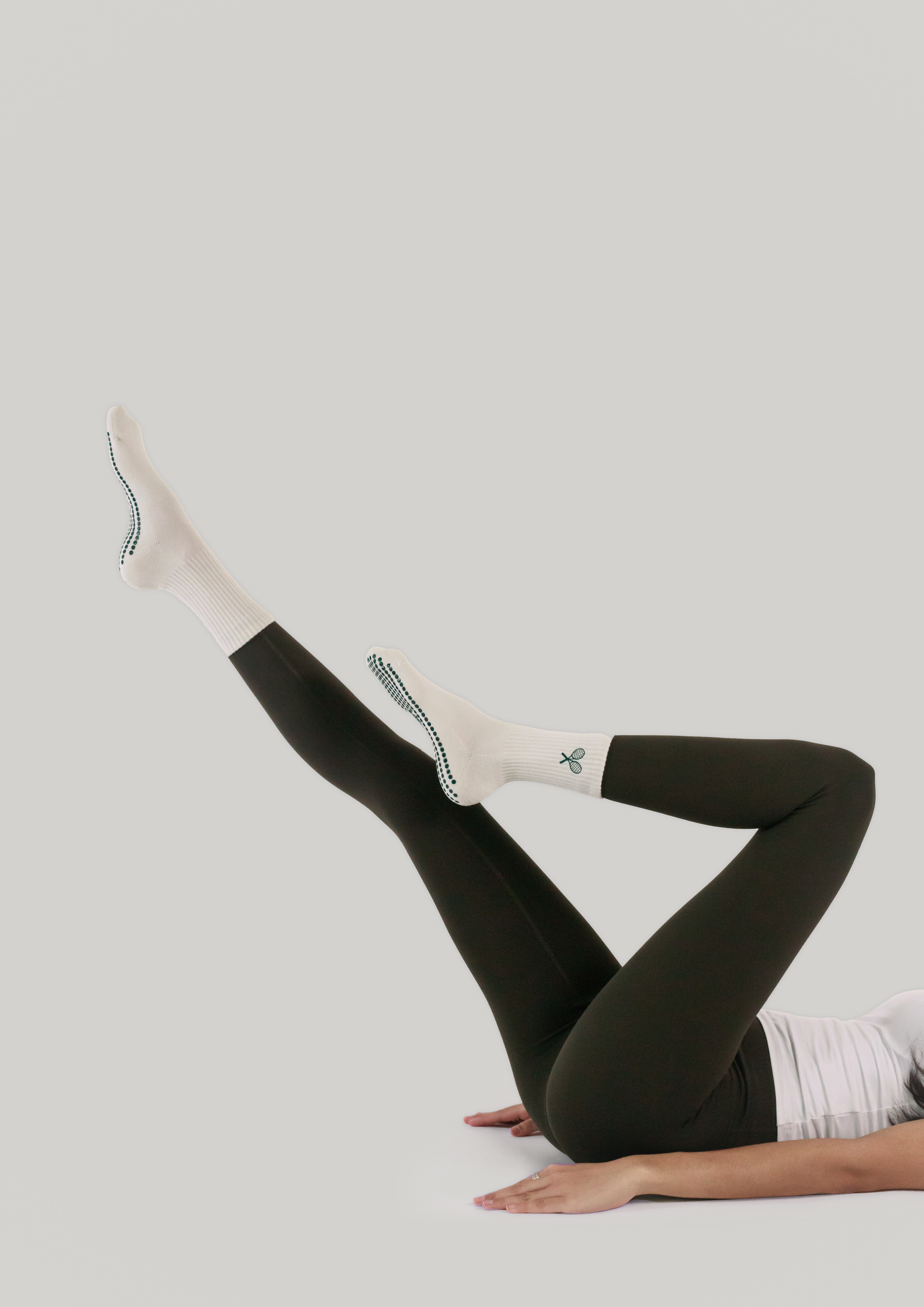 Pilates Grip Socks in Bone