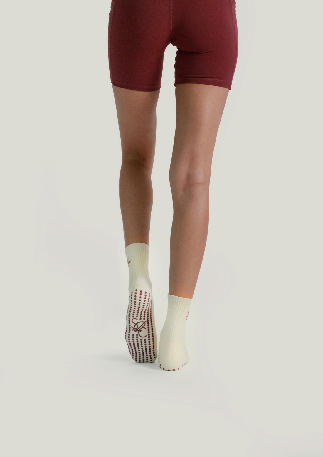 Pilates Grip Socks in Champagne