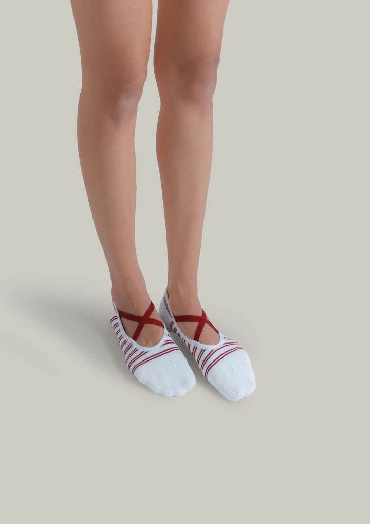 Pilates Ballet Grip Socks in Candy Cane