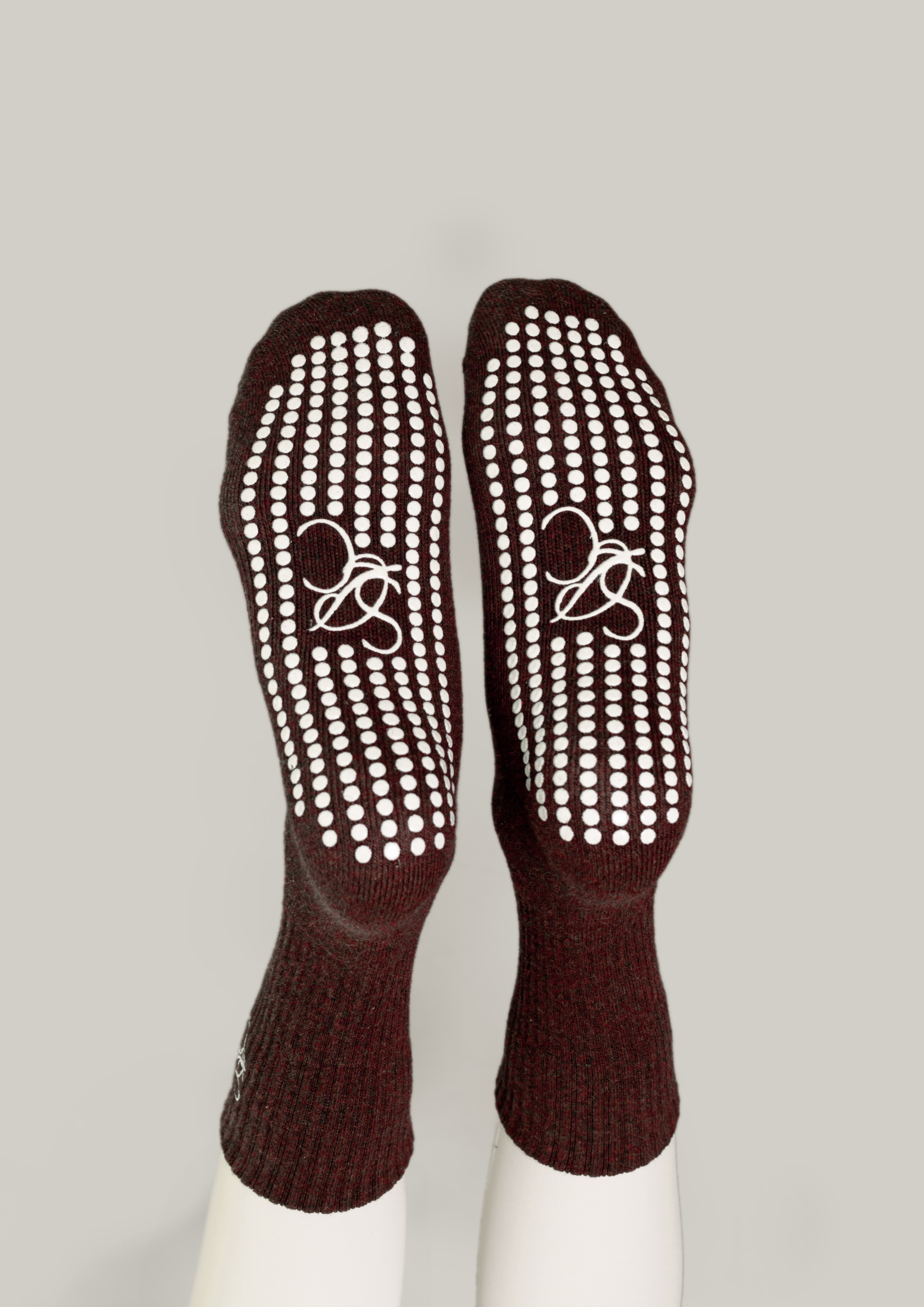 Double-Grip Pilates Grip Socks in Deep Truffle