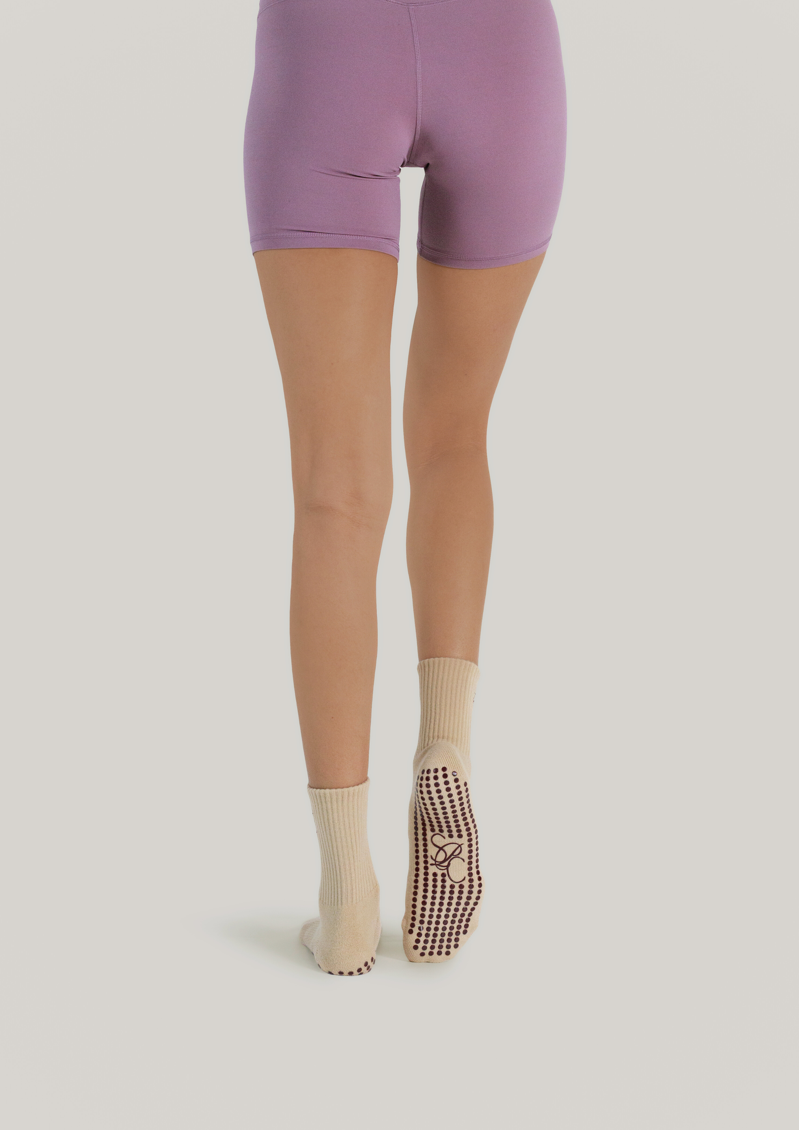 Pilates Grip Socks in Chai