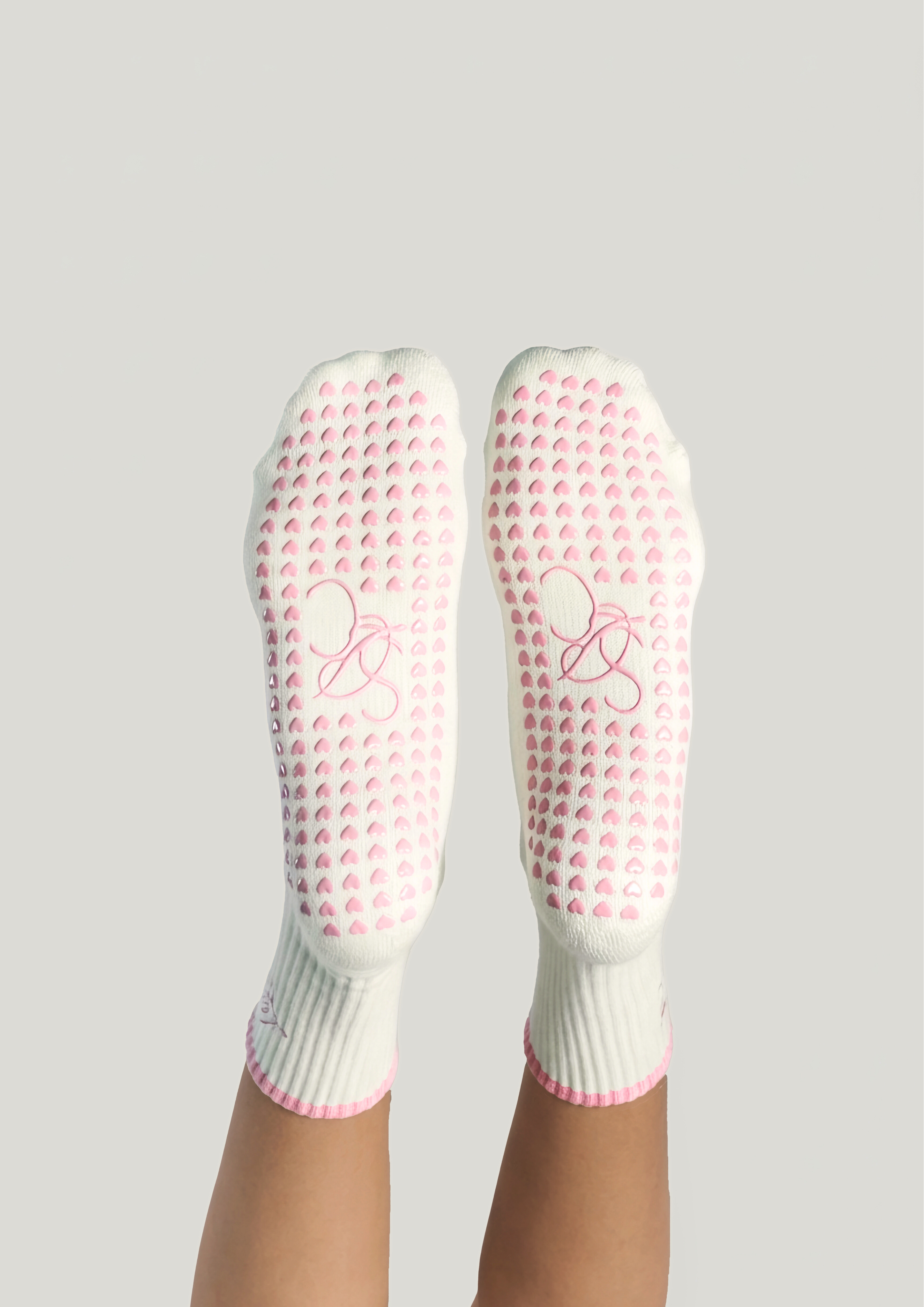 Pilates Grip Socks in Vanilla