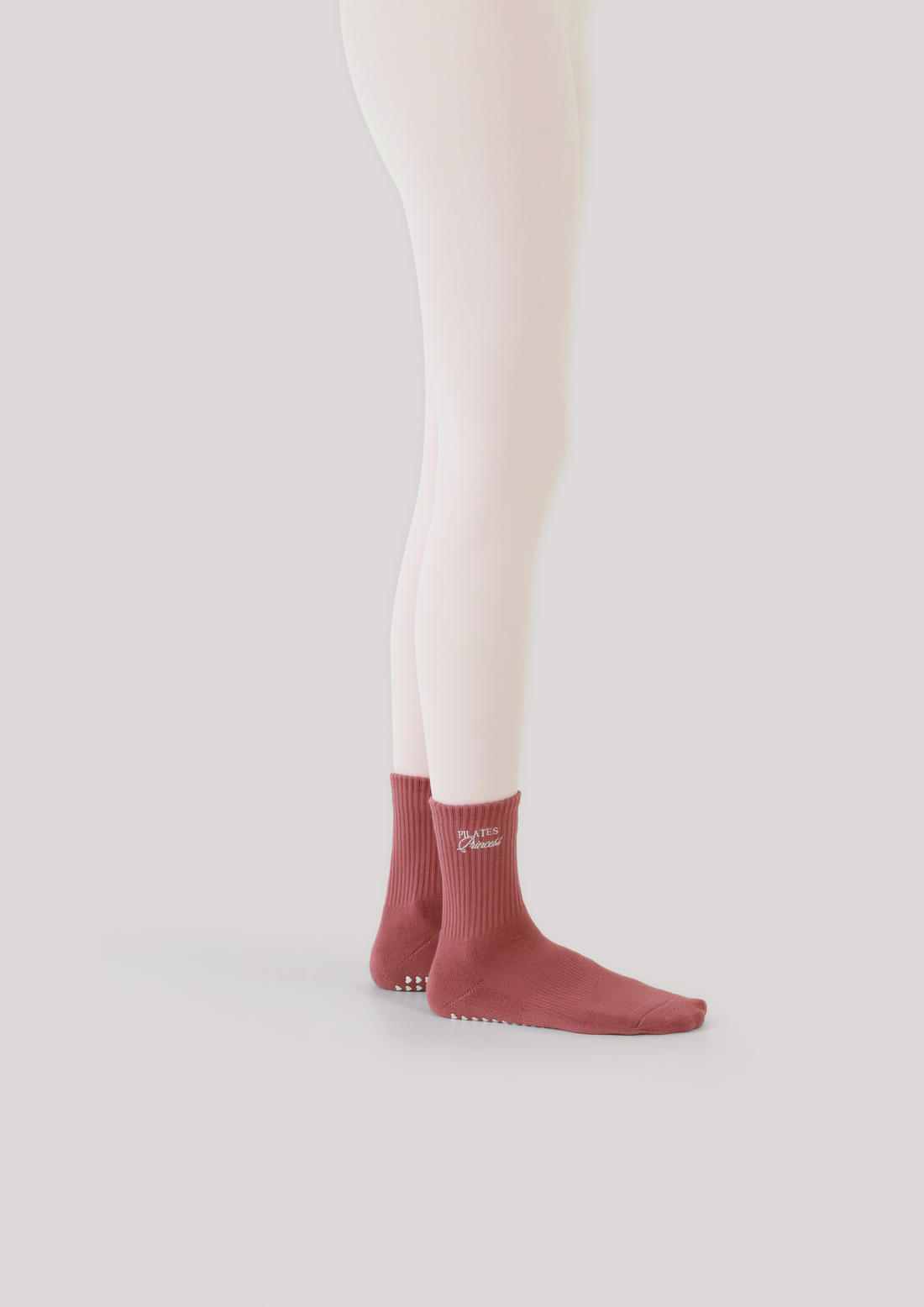 Pilates Grip Socks in Mauve Mirage