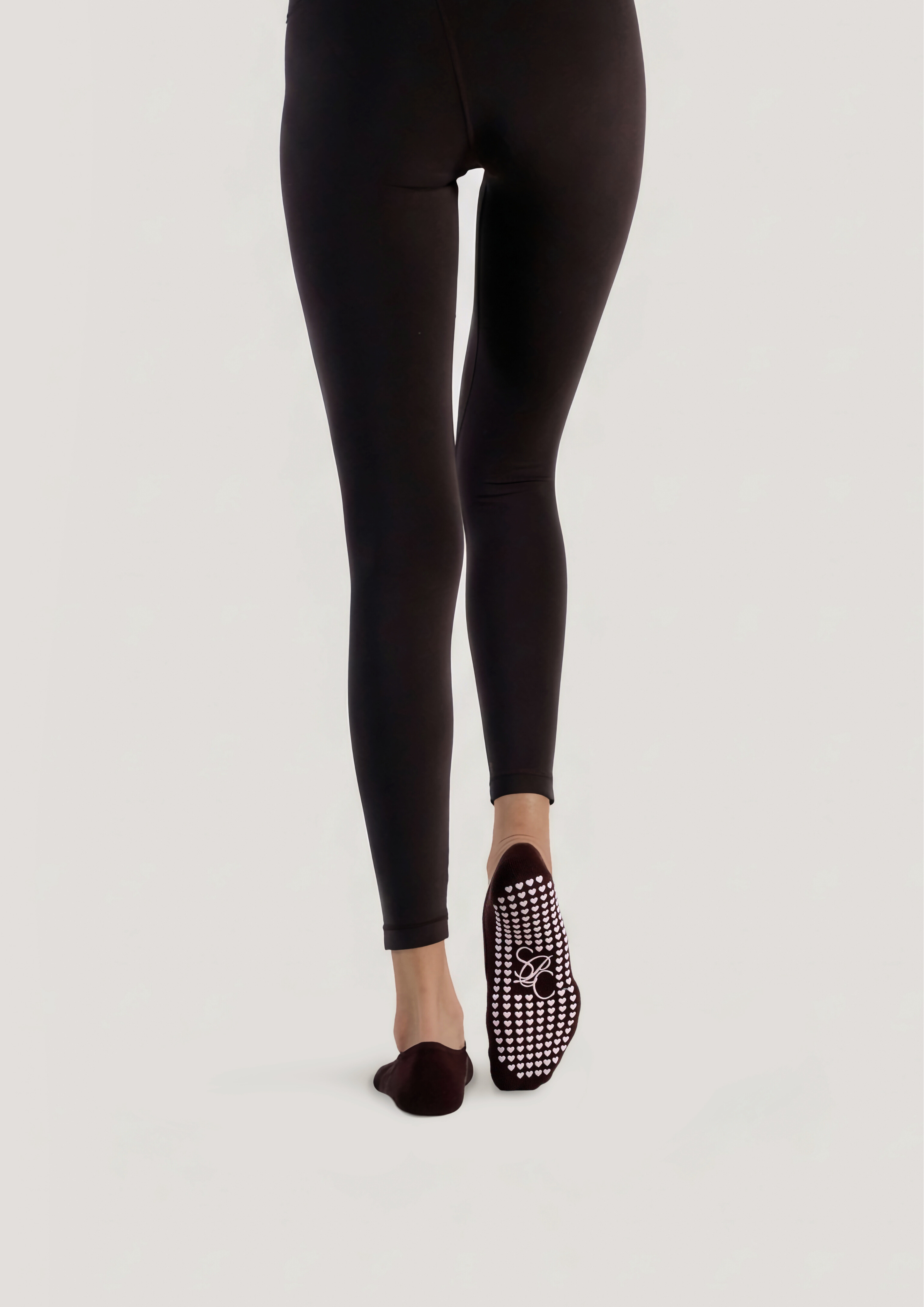 Pilates Ballet Grip Socks in Chocolate