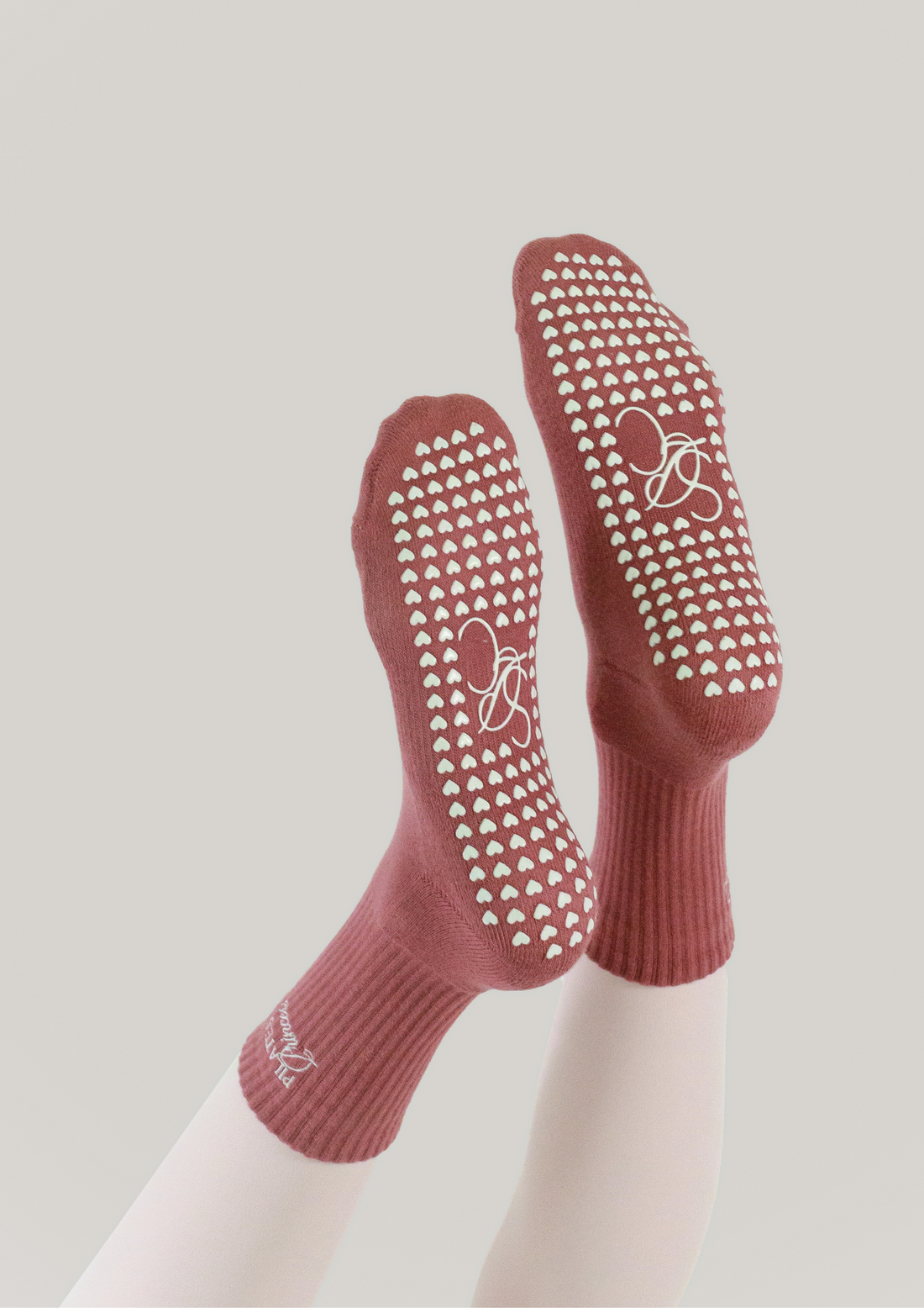 Pilates Grip Socks in Mauve Mirage