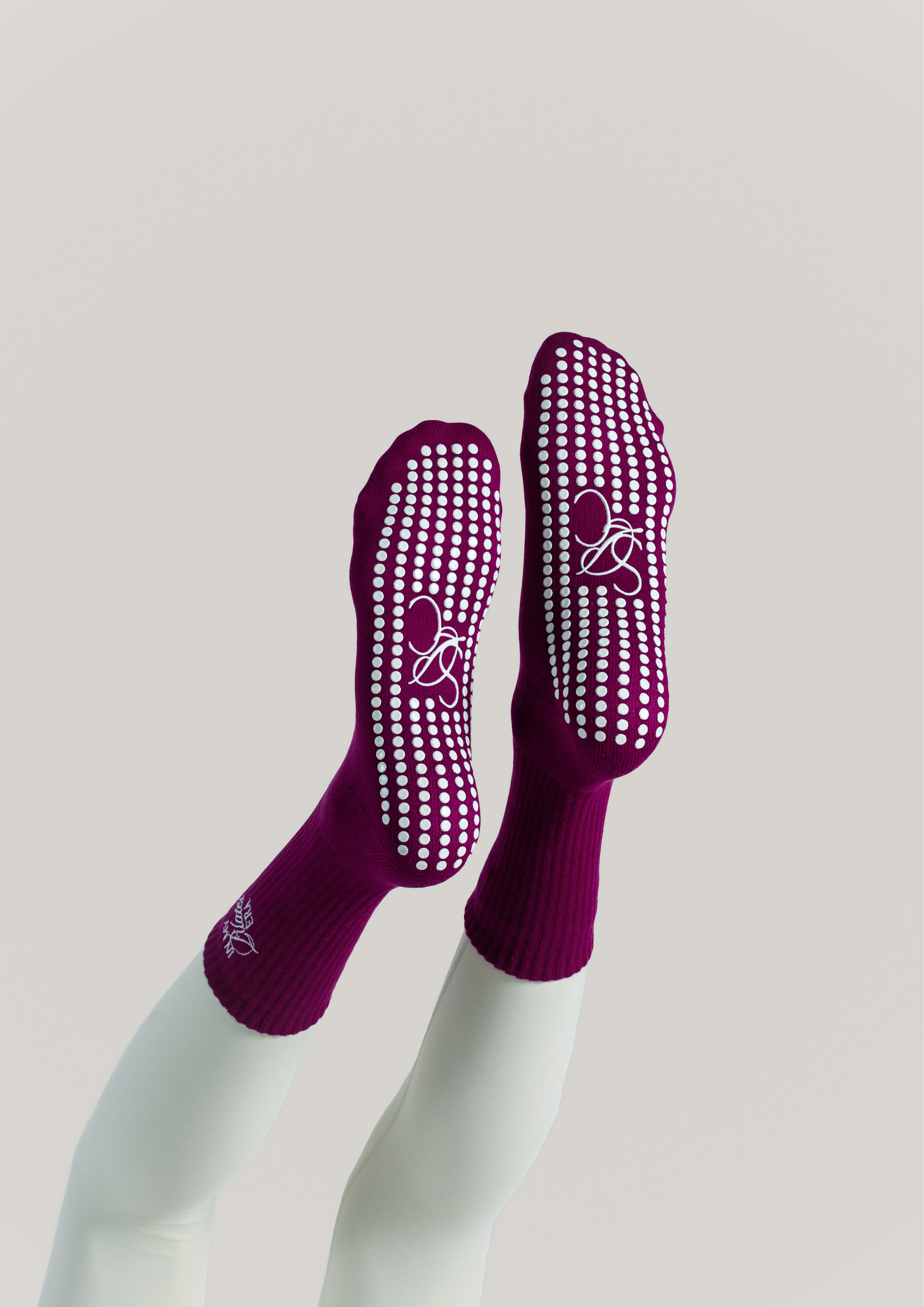 Pilates Grip Socks in Berry