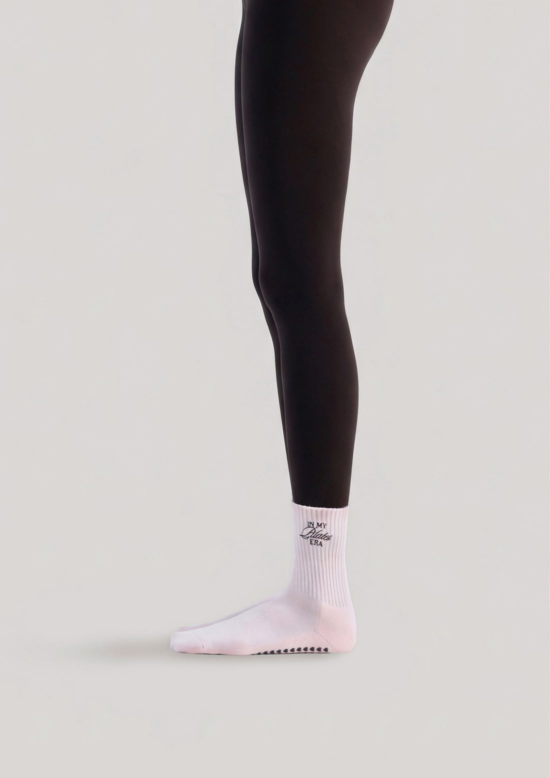 Pilates Grip Socks in Strawberry Milk