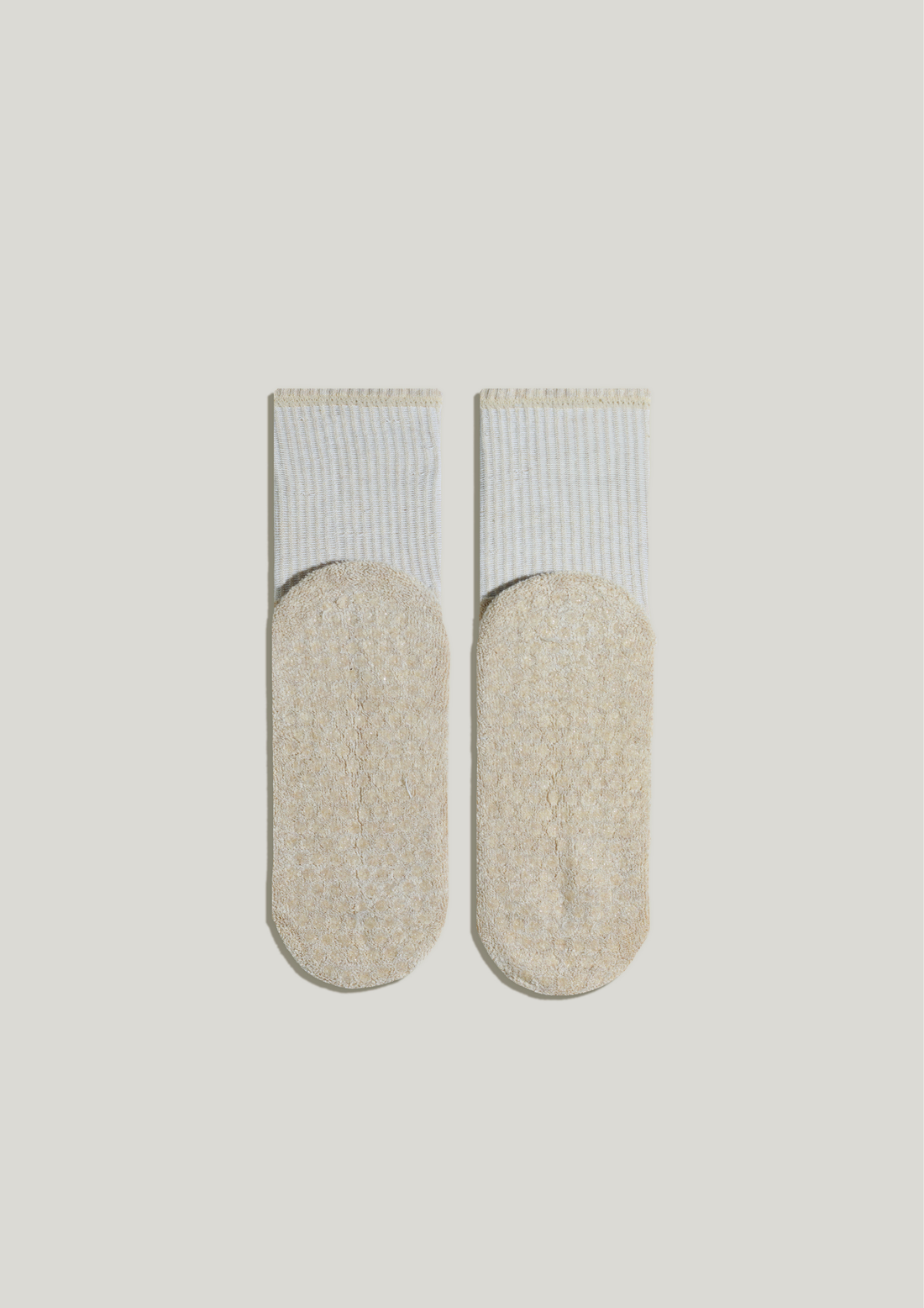 Double-Grip Pilates Grip Socks in Crème