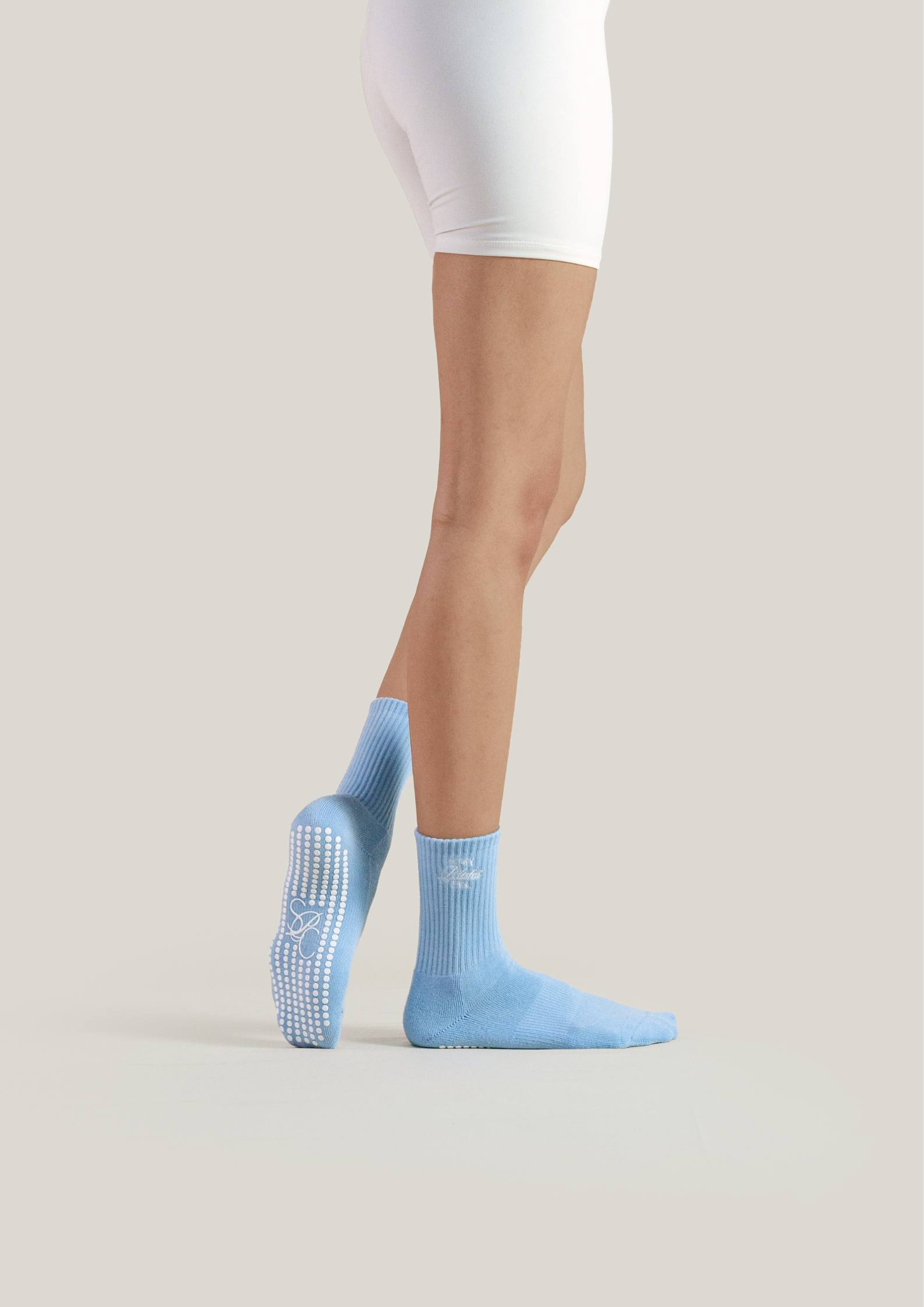Pilates Grip Socks in Azure