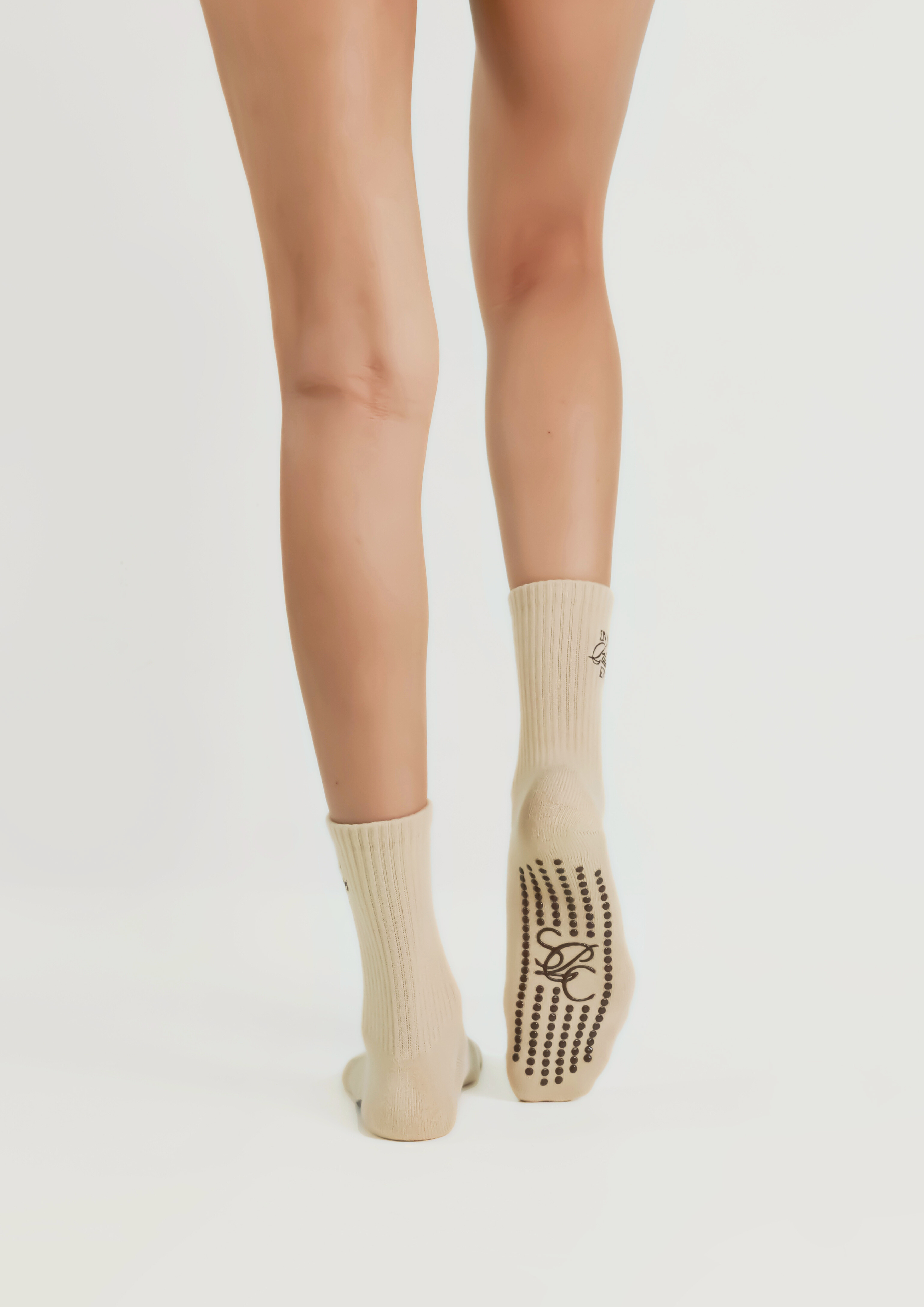 Pilates Grip Socks in Ecru