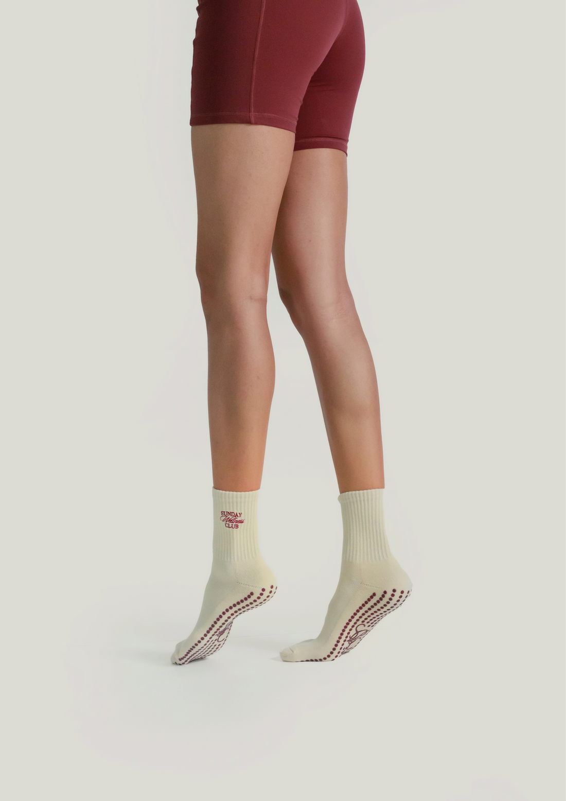 Pilates Grip Socks in Champagne