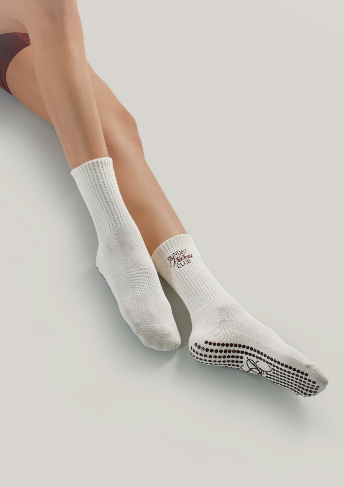 Pilates Grip Socks in Champagne