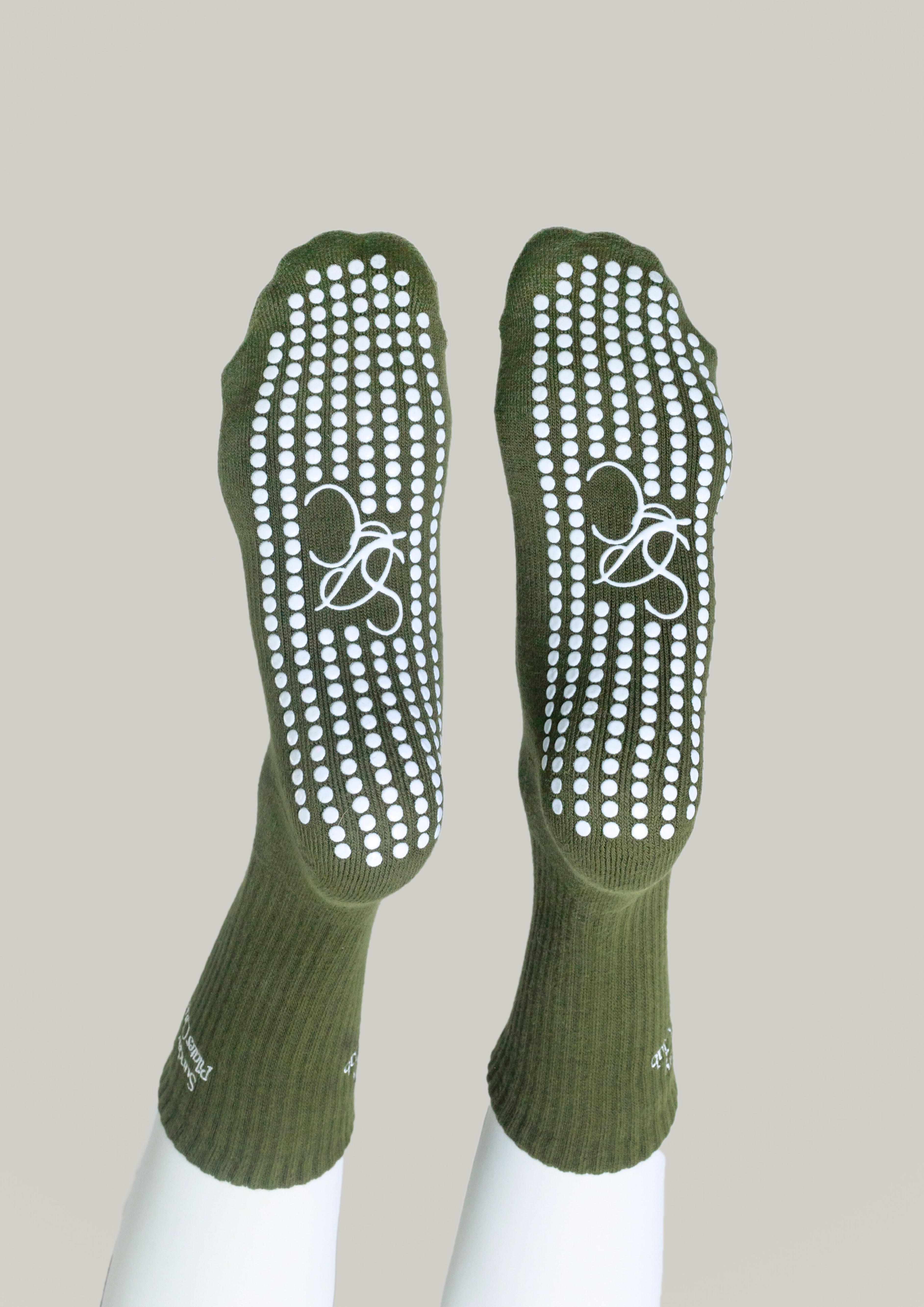 The Olive Garden Pilates Grip Socks Bundle Set