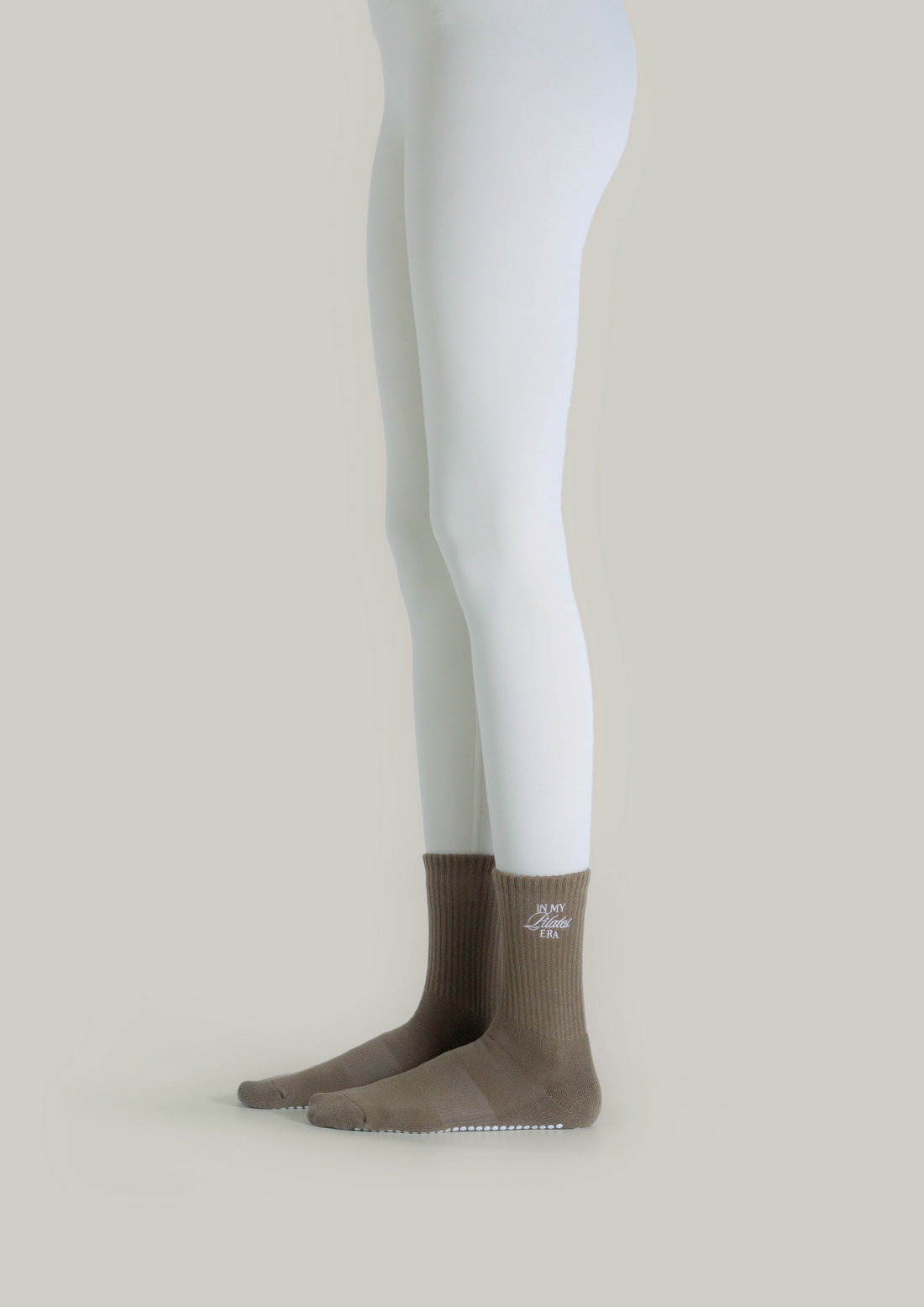 Pilates Grip Socks in Stone