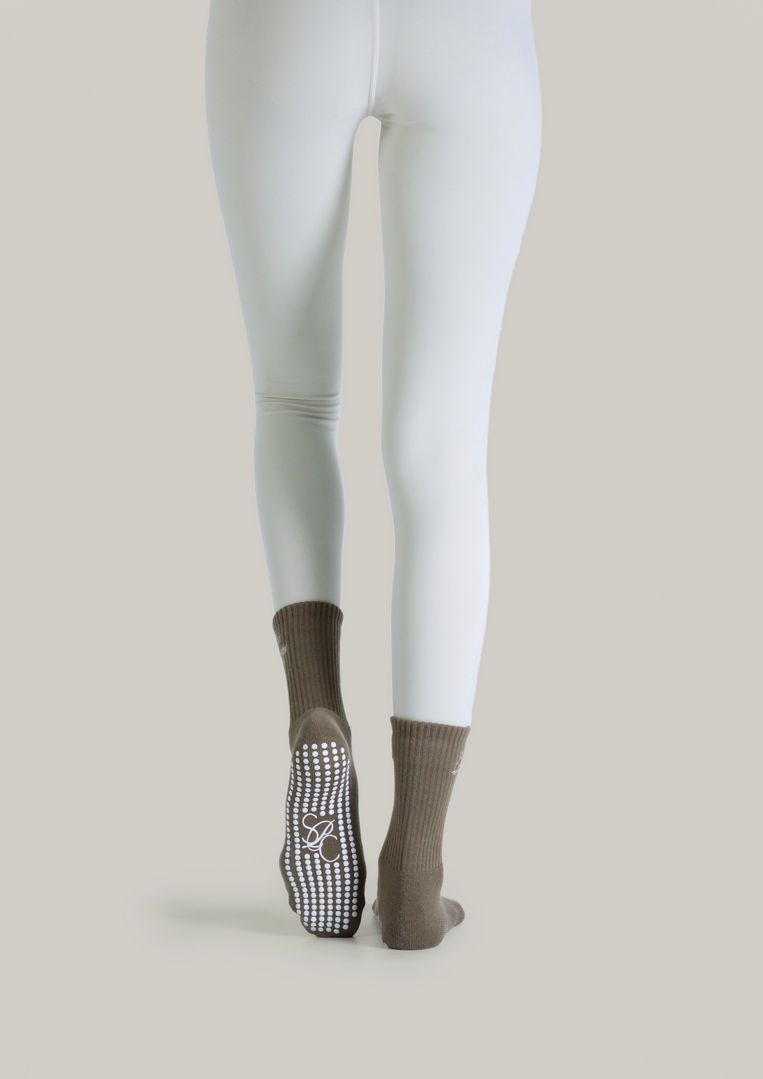 Pilates Grip Socks in Stone